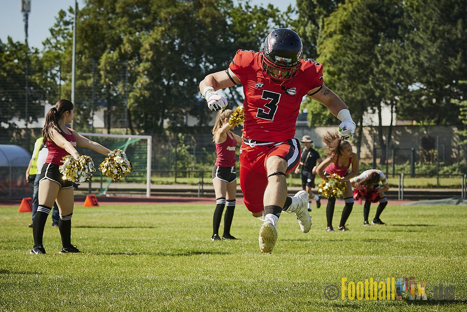 Düsseldorf Panther vs. Langenfeld Longhorns - DPantherVsLangenfeldLonghorns