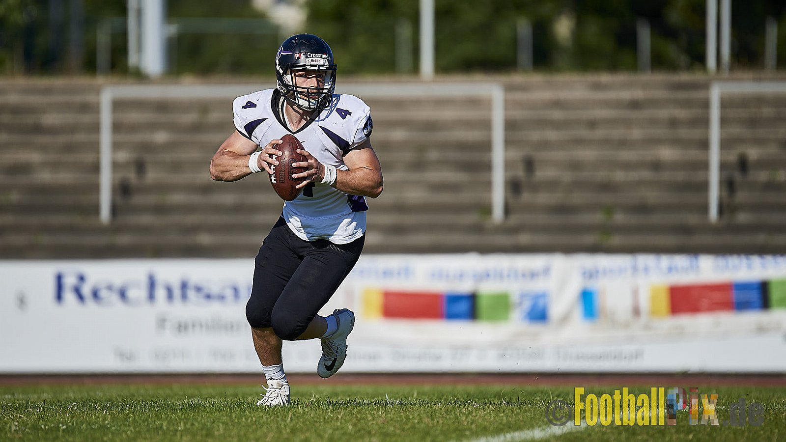 Düsseldorf Panther vs. Langenfeld Longhorns - DPantherVsLangenfeldLonghorns