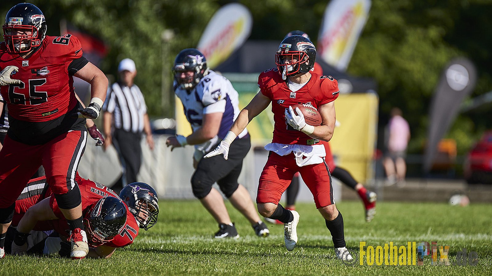 Düsseldorf Panther vs. Langenfeld Longhorns - DPantherVsLangenfeldLonghorns