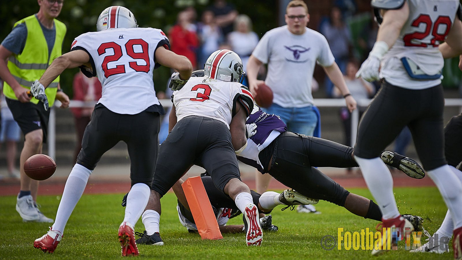 Langenfeld Longhorns vs. Hamburg Huskies - LangenfeldLonghornsVsHamburgHuskies