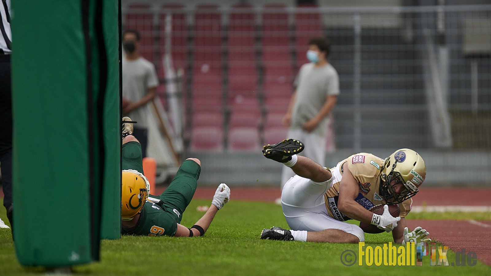 German Football League 2021 Cologne Crocodiles vs. Dresden Monarchs im Südstadion, Vorgebirgstraße 76, 50969 Köln, Punkte Endstand 48 : 41.
[Bildnummer: 2021-06-05_0196] - CologneCrocodilesVsDresdenMonarchs