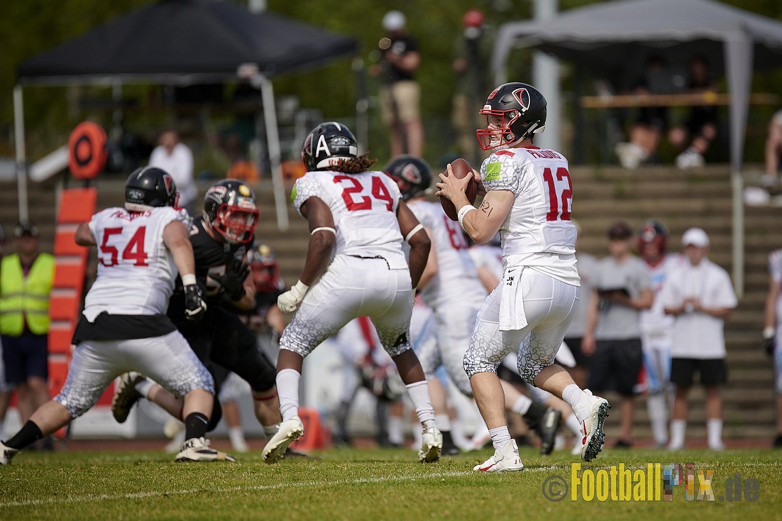GFL2 Season 2021 Düsseldorf Panther vs. Solingen Paladins am 26.06.2021 im Stadion VfL Benrath, Karl-Hohmann-Straße 70, 40597 Düsseldorf, Punkte Endstand 13 : 00.
[Bildnummer: 2021-06-26_0130] - DPantherVsSolingenPaladins