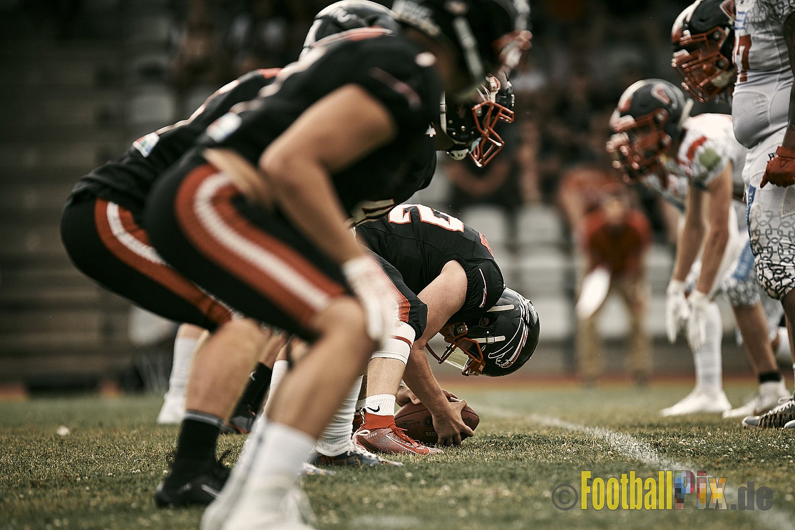 GFL2 Season 2021 Düsseldorf Panther vs. Solingen Paladins am 26.06.2021 im Stadion VfL Benrath, Karl-Hohmann-Straße 70, 40597 Düsseldorf, Punkte Endstand 13 : 00.
[Bildnummer: 2021-06-26_0275] - DPantherVsSolingenPaladins