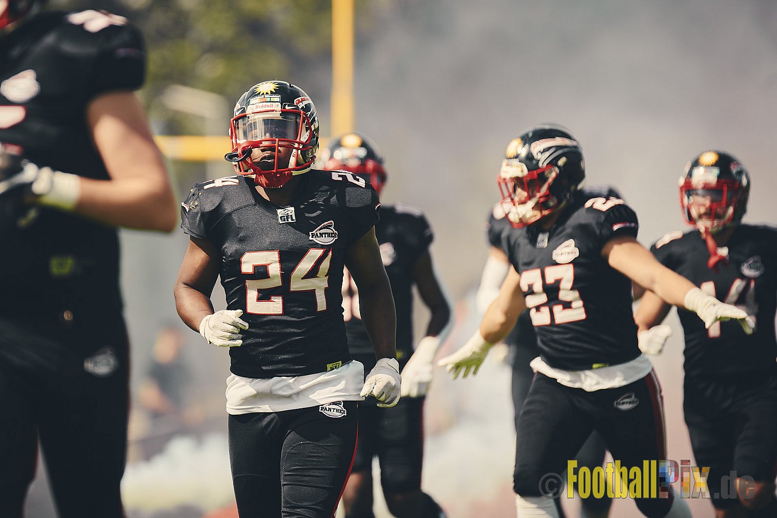 GFL2 Season 2021 Düsseldorf Panther vs. Langenfeld Longhorns am 7.08.2021 im Stadion VfL Benrath, Karl-Hohmann-Straße 70, 40597 Düsseldorf, Punkte Endstand 17 : 0.
[Bildnummer: 2021-08-07_0018]Düsseldorf Panther vs. Langenfeld Longhorns am 7.08.2021 - DPantherVsLangenfeldLonghorns