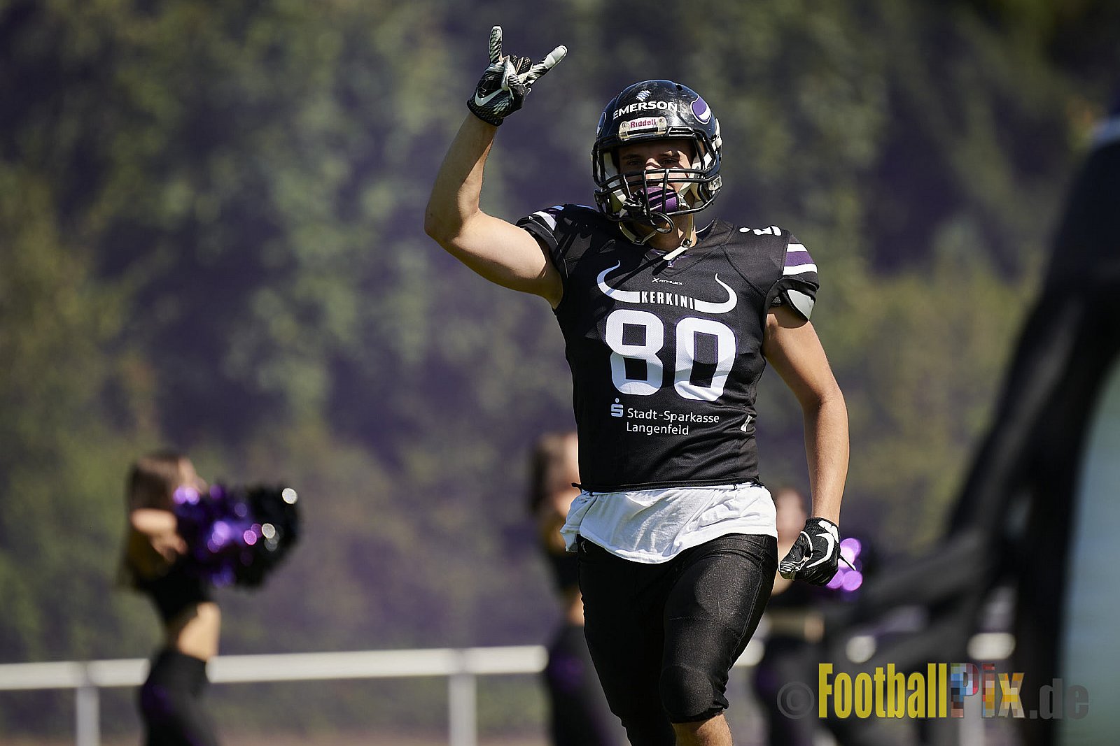 GFL2 Season 2021 Langenfeld Longhorns vs. Assindia Cardinals am 14.08.2021 im Jahnstadion, Jahnstr.4, 40764 Langenfeld. Punkte Endstand 42 : 12 (2:6/14:0/13:6/13:0)
[Bildnummer: 2021-08-14_0080] - LangenfeldLonghornsVsAssindiaCardinals