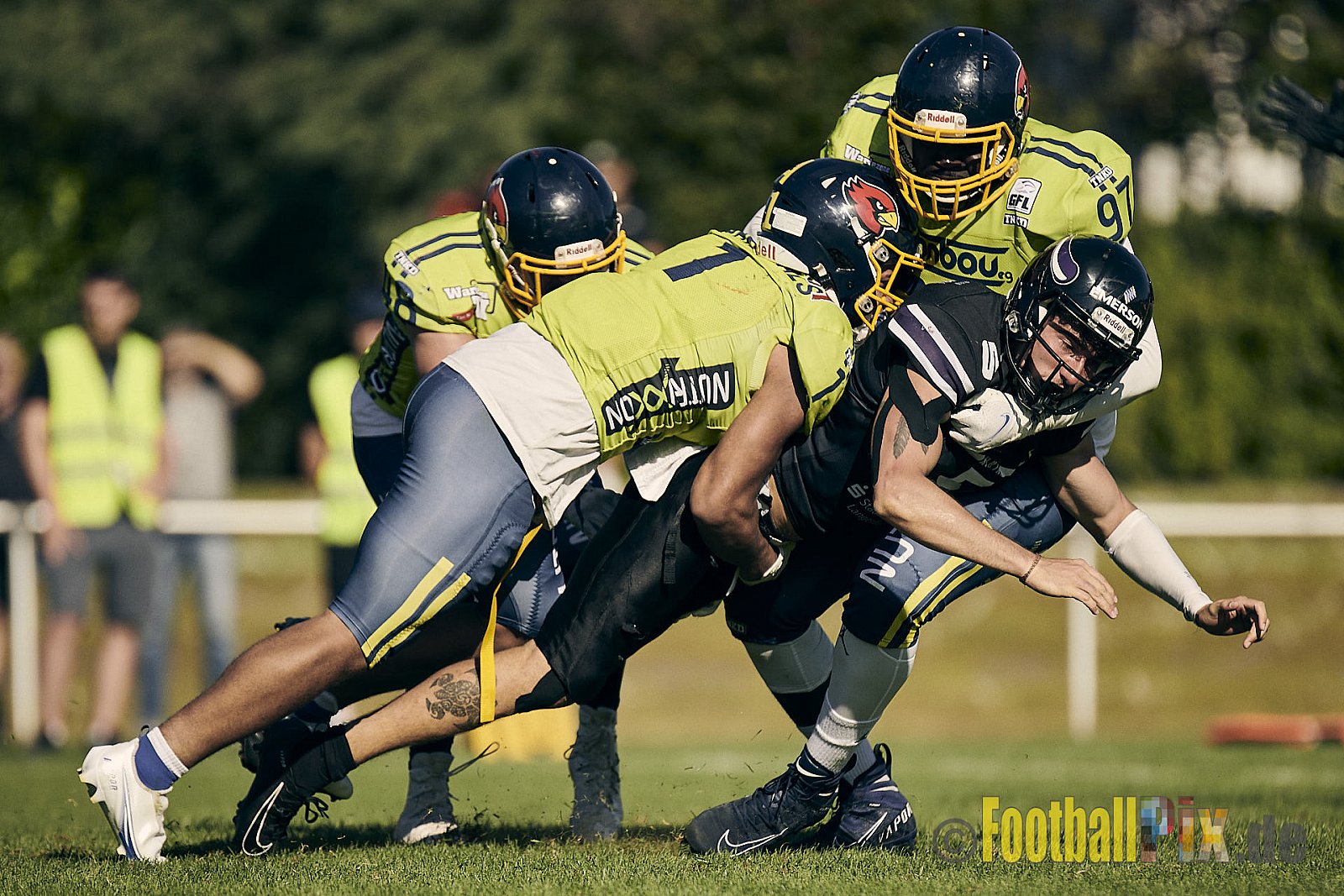 GFL2 Season 2021 Langenfeld Longhorns vs. Assindia Cardinals am 14.08.2021 im Jahnstadion, Jahnstr.4, 40764 Langenfeld. Punkte Endstand 42 : 12 (2:6/14:0/13:6/13:0)
[Bildnummer: 2021-08-14_0308] - LangenfeldLonghornsVsAssindiaCardinals