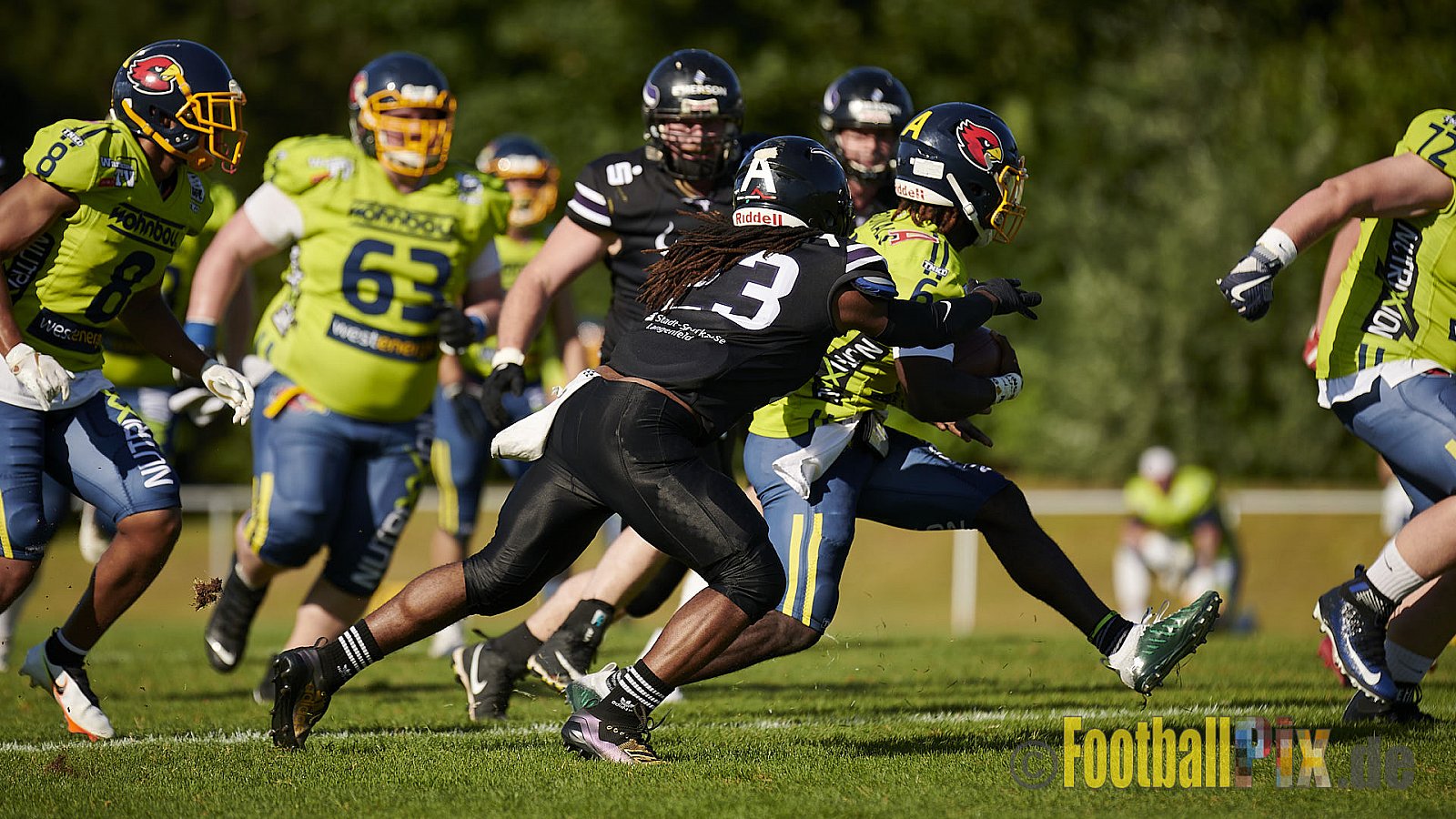 GFL2 Season 2021 Langenfeld Longhorns vs. Assindia Cardinals am 14.08.2021 im Jahnstadion, Jahnstr.4, 40764 Langenfeld. Punkte Endstand 42 : 12 (2:6/14:0/13:6/13:0)
[Bildnummer: 2021-08-14_0333] - LangenfeldLonghornsVsAssindiaCardinals
