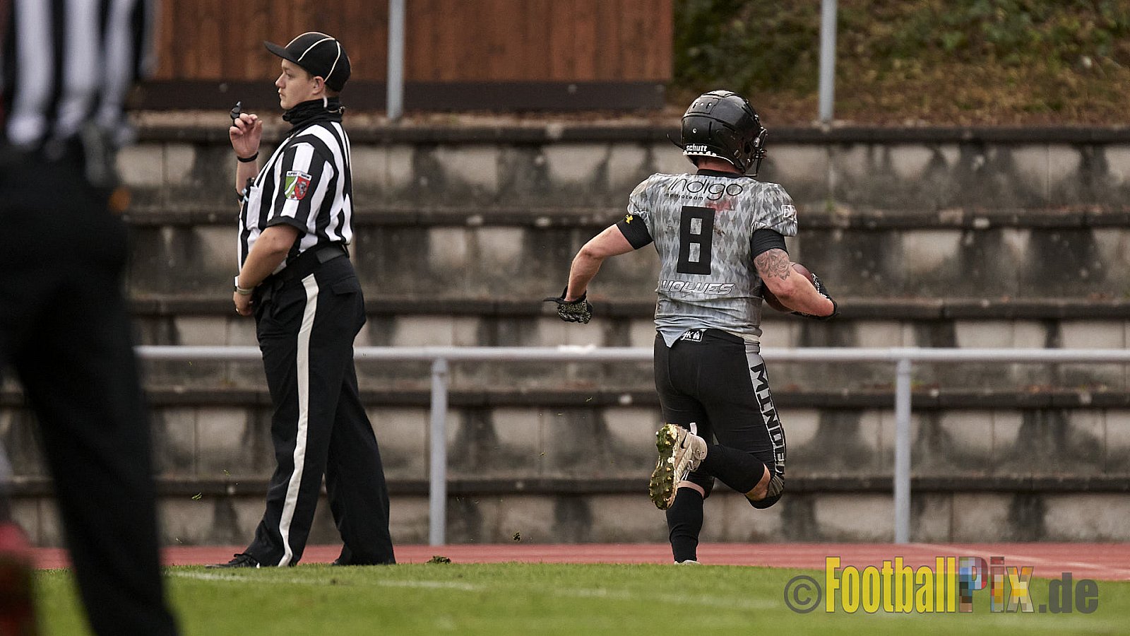 AFCV NRW Verbandsliga Season 2021 Iserlohn Titans vs. Minden Wolves am 16.10.2021 im Hermberg Statdion Süd, Immermannstraße, 58636 Iserlohn, Punkte Endstand 9 : 16.
[Bildnummer: 2021-10-16_0418] - IserlohnTitansVsMindenWolves