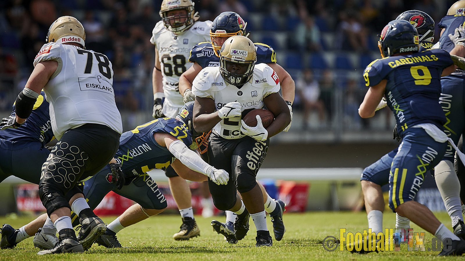 GFL2 Season 2022 Assindia Cardinals vs. Paderborn Dolphins am 22.05.2022 im Stadion Am Hallo, 45141 Essen. Spiel Endstand 14 : 31. Bildnummer: 2022-05-22_0210 - AssindiaCardinalsVsPaderbornDolphins