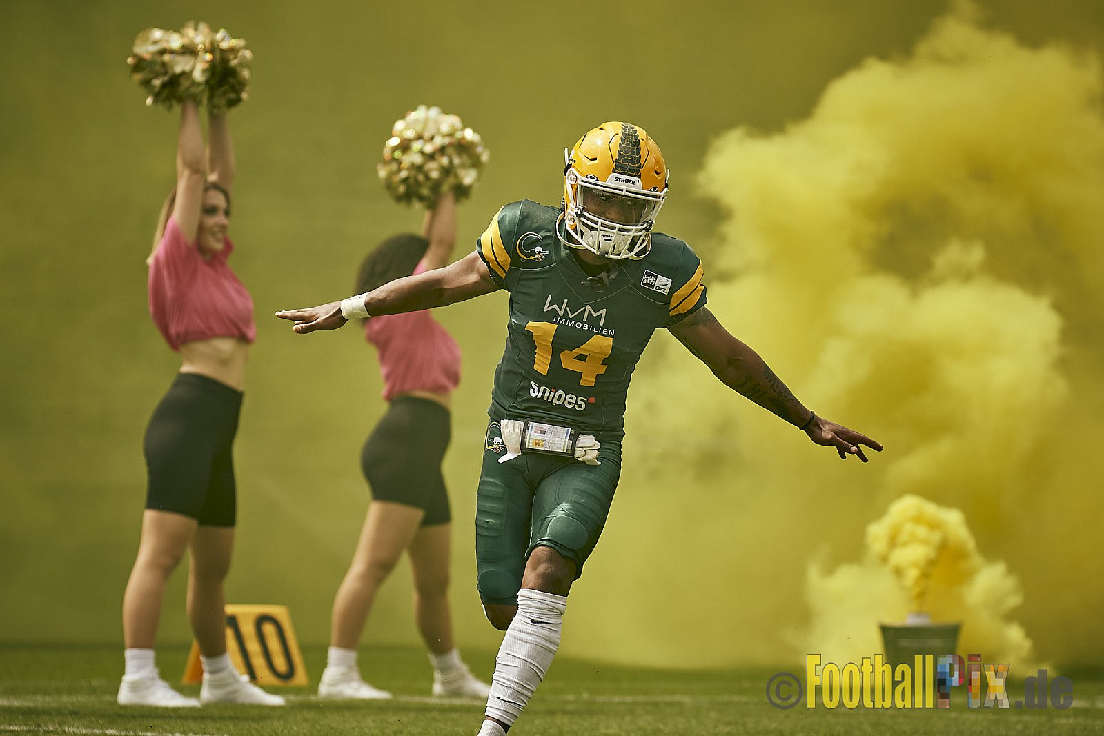 GFL Season 2022 Cologne Crocodiles vs. Kiel Baltic Hurricanes am 11.06.2022 im Stadion Stadion Höhenberg, Höhenberger Ring, 51103 Köln. Punkte Endstand 49 : 00. Bildnummer: 2022-06-11_0327 - CologneCrocodilesVsKielBalticHurricanes