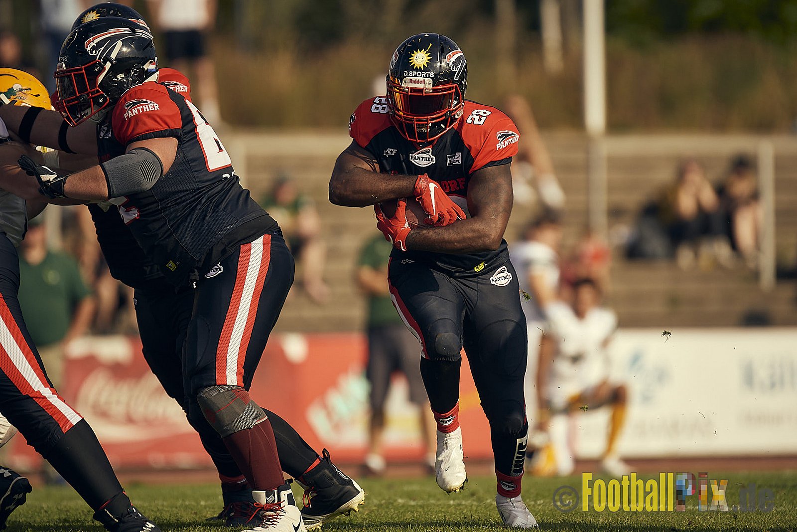 Spiel der GFL Season 2022 Düsseldorf Panther vs. Cologne Crocodiles am 20.08.2022 im Stadion VfL Benrath, Karl-Hohmann-Straße 70, 40597 Düsseldorf, Punkte Endstand 07 : 49.
[Bildnummer: 2022-08-20_0224] - DPantherVsCologneCrocodiles