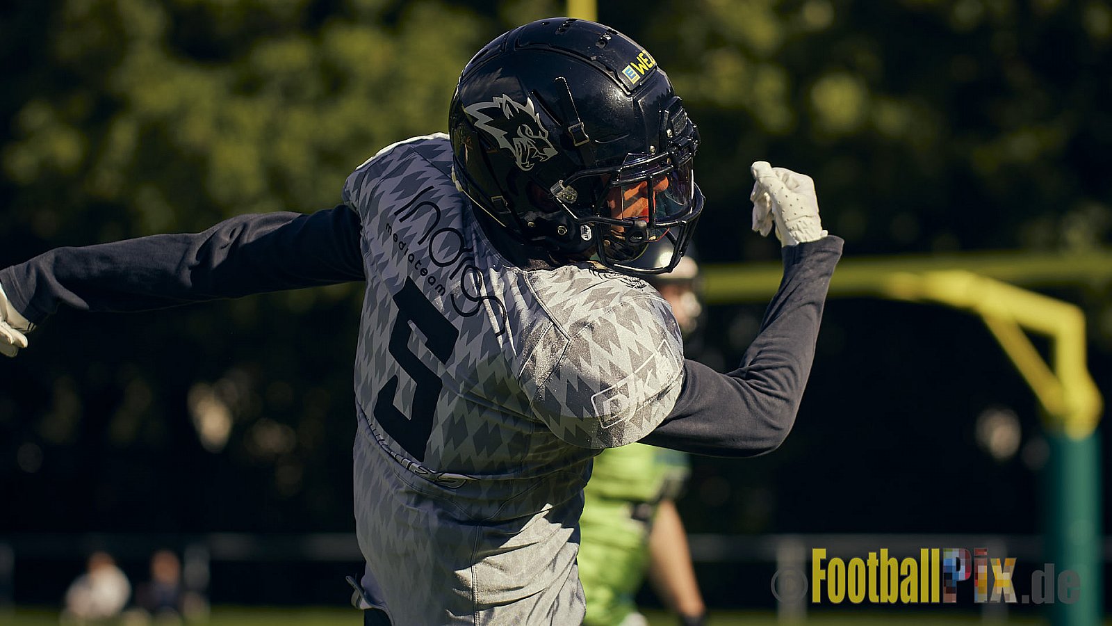 AFCV NRW Verbandsliga Ost Season 2022 Herne Black Barons vs. Minden Wolves am 25.09.2022 im Stadion Horststadion, Gartenstraße 12-16, 44625 Herne, Punkte Endstand 12 : 34.
[Bildnummer: 2022-09-25_0166] - HerneBlackBaronsMindenWolves