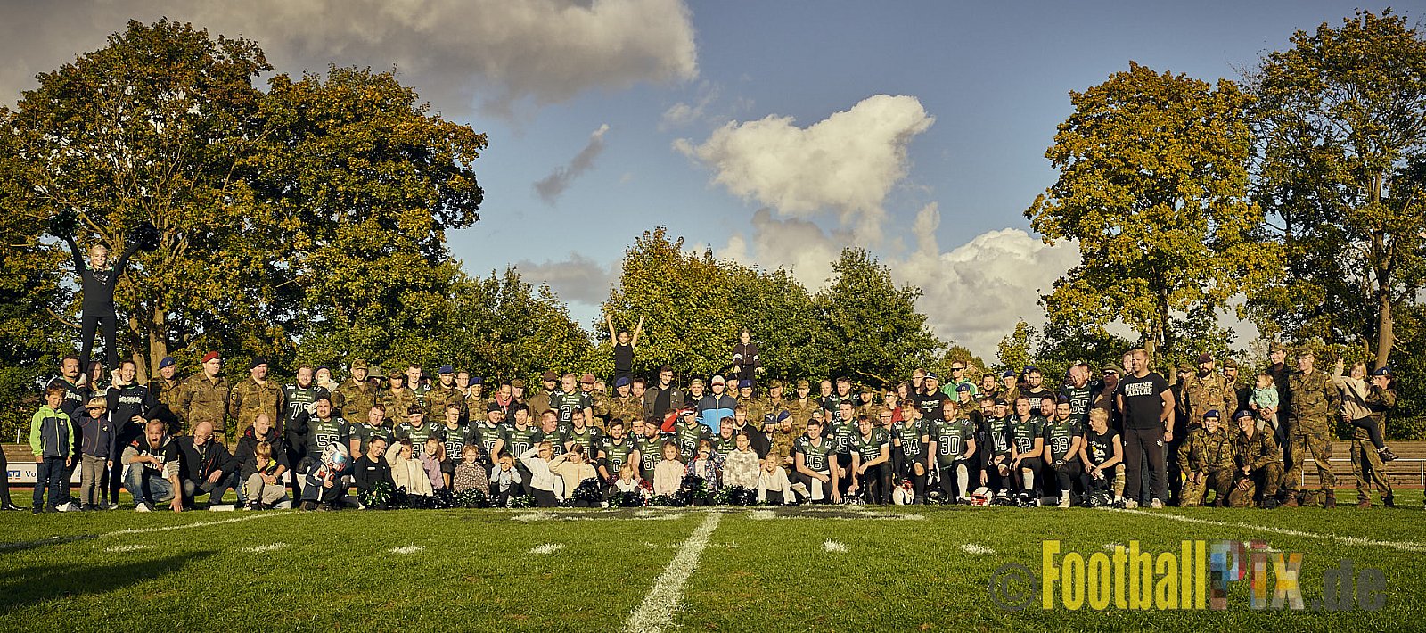 AFCV NRW Landesliga Season 2022 Rheine Raptors vs. Dorsten Reapers am 02.10.2022 im Stadion Jahnstadion, Schützenstraße, 48429 Rheine, Punkte Endstand 35 : 09.
[Bildnummer: 2022-10-02_0904] - RheineRaptorsVsDorstenReapers