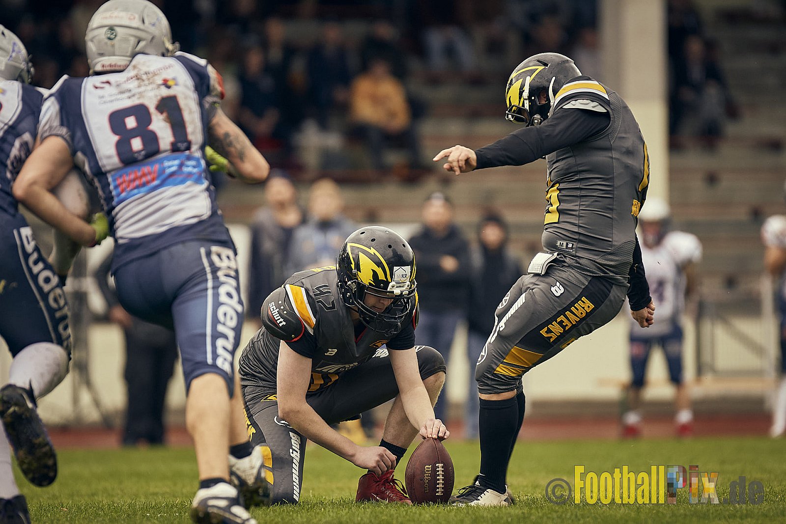 AFCV NRW Oberliga Season 2022 Remscheid Amboss vs. Krefeld Ravens am 15.10.2022 im Stadion Reinshagen Stadion, Wallburgstraße 25, 42857 Remscheid, Punkte Endstand 00 : 28.
[Bildnummer: 2022-10-15_0254] - RemscheidAmbossVsKrefeldRavens