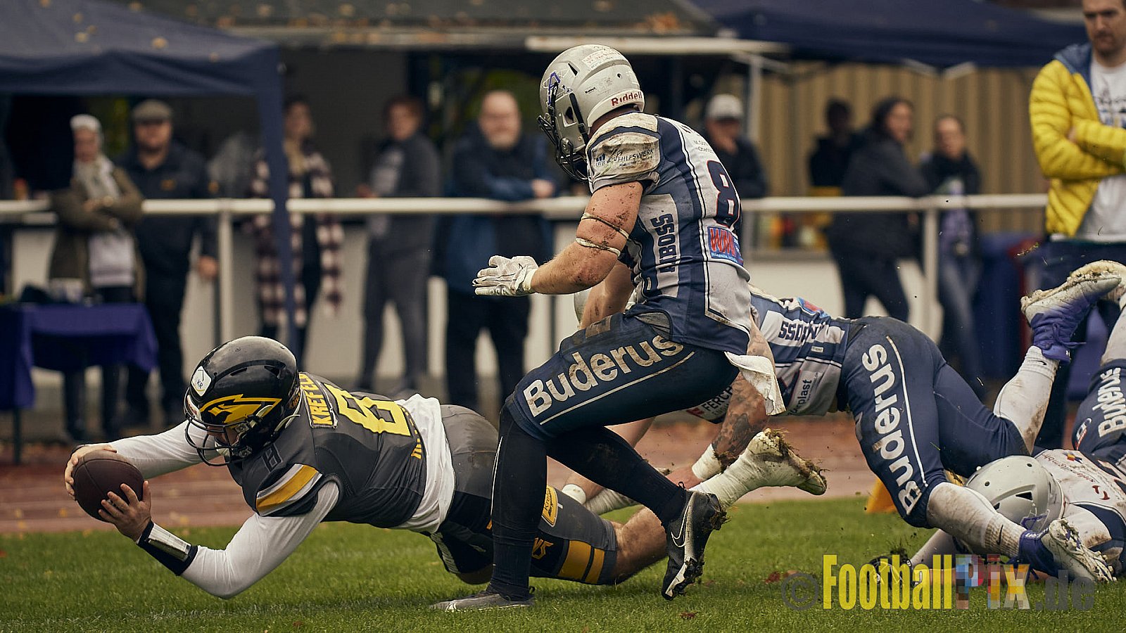 AFCV NRW Oberliga Season 2022 Remscheid Amboss vs. Krefeld Ravens am 15.10.2022 im Stadion Reinshagen Stadion, Wallburgstraße 25, 42857 Remscheid, Punkte Endstand 00 : 28.
[Bildnummer: 2022-10-15_0472] - RemscheidAmbossVsKrefeldRavens