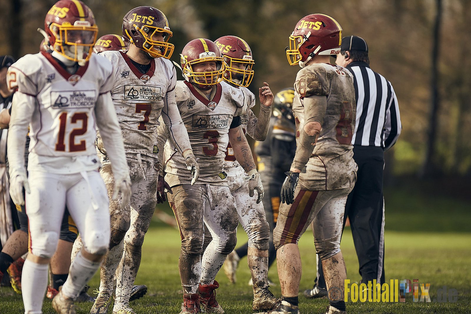 Preseason Game 2023 Krefeld Ravens vs. Troisdorf Jets am 25.03.2023 im Stadion BSA Sprödental. Die Adresse: BeziBSA Sprödental, Sprödentalstr. 15, 47799 Krefeld. Punkte Endstand 12 : 07. Bildnummer: 2023-03-25_0389 - KrefeldRavensVsTroisdorfJets