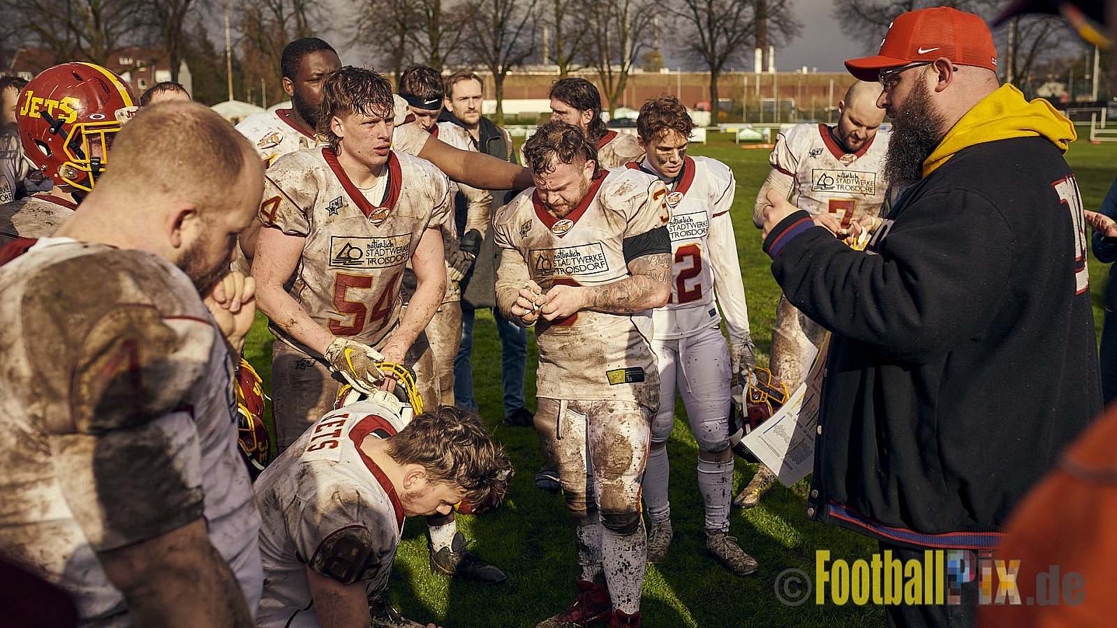 Preseason Game 2023 Krefeld Ravens vs. Troisdorf Jets am 25.03.2023 im Stadion BSA Sprödental. Die Adresse: BeziBSA Sprödental, Sprödentalstr. 15, 47799 Krefeld. Punkte Endstand 12 : 07. Bildnummer: 2023-03-25_0398 - KrefeldRavensVsTroisdorfJets