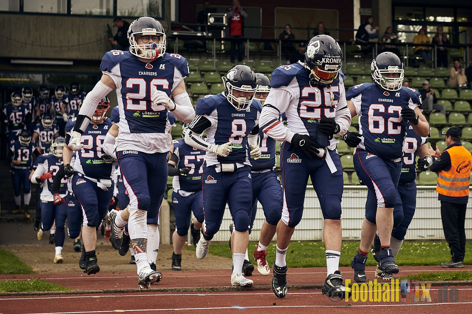 AFCV Verbandsliga Season 2023 Recklinghausen Chargers vs. Rheine Raptors am 29.04.2023 im Stadion Stadion Hohenhorst, Am Stadion 1, 45659 Recklinghausen, Punkte Endstand 37 : 10.
[2023-04-29_0003] - RecklinghausenChargersVsRheineRaptors