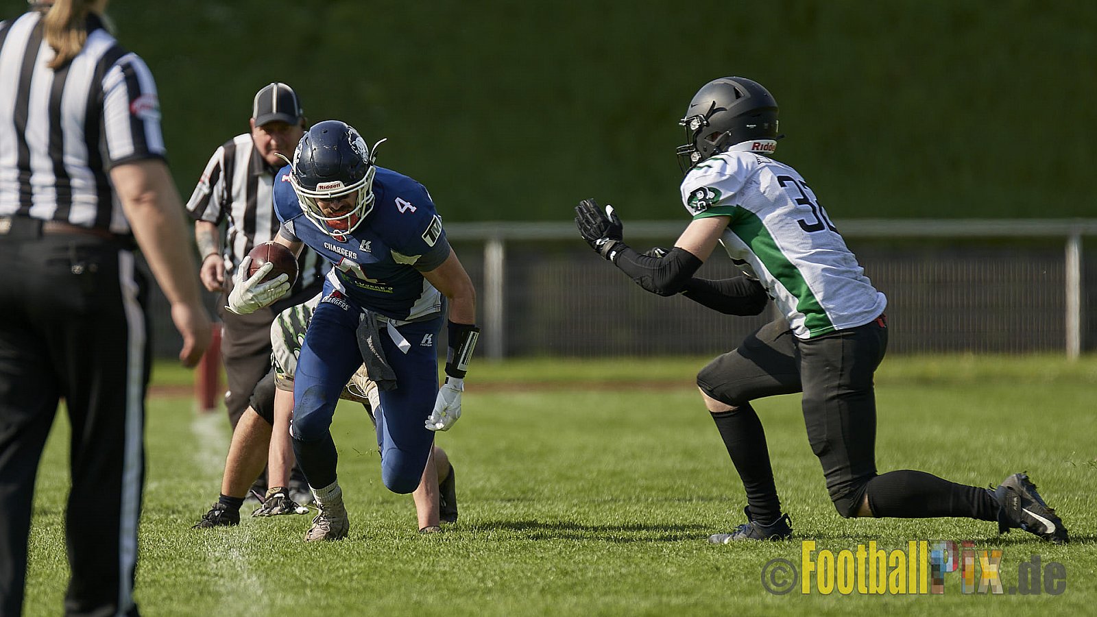 AFCV Verbandsliga Season 2023 Recklinghausen Chargers vs. Rheine Raptors am 29.04.2023 im Stadion Stadion Hohenhorst, Am Stadion 1, 45659 Recklinghausen, Punkte Endstand 37 : 10.
[2023-04-29_0324] - RecklinghausenChargersVsRheineRaptors