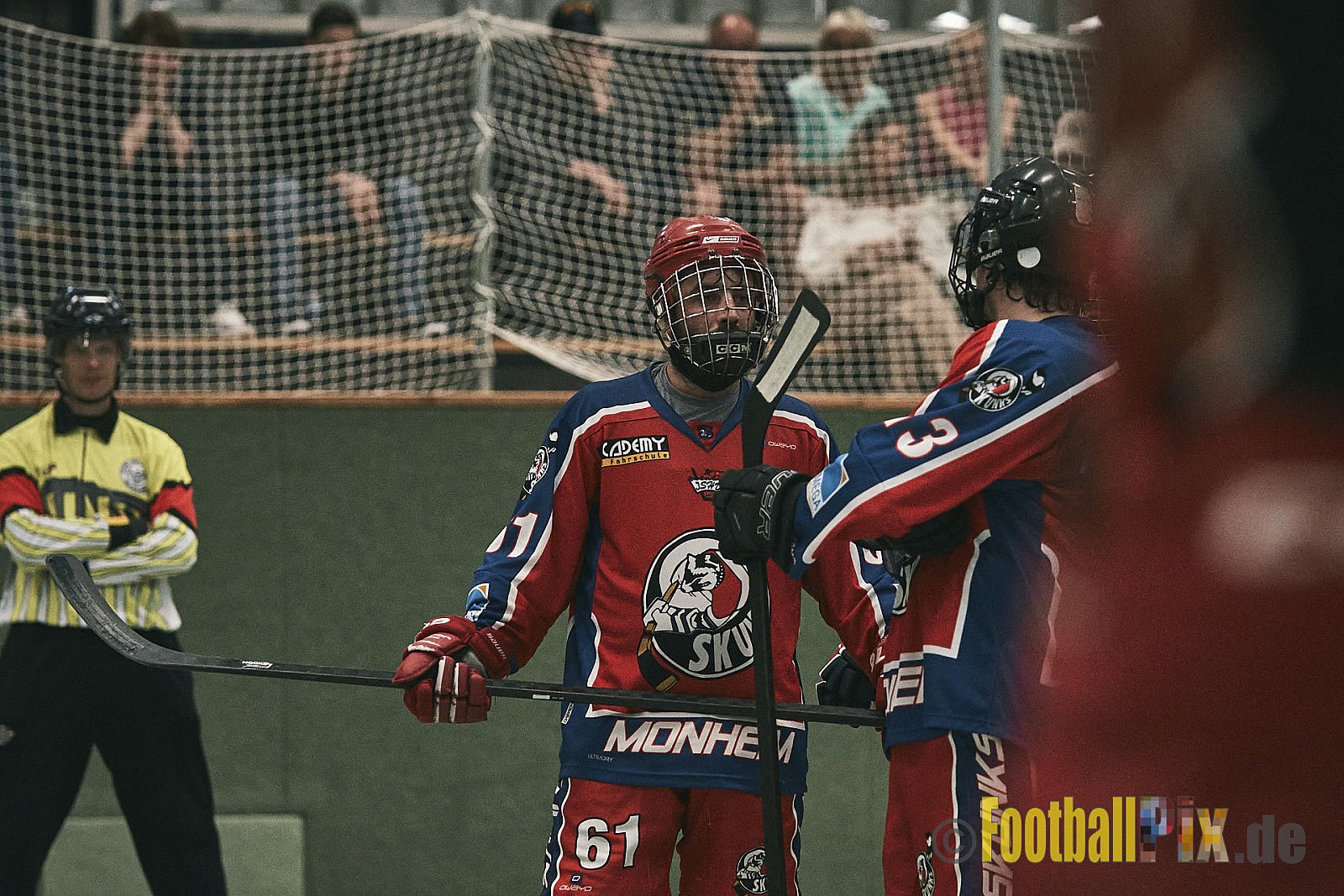 ISHD Inliner Hockey LLR Monheim Skunks I vs. Hilden Flames II am 14.05.2023 im Stadion Sporthalle Sandberg, Falkenstr., 40789 Monheim, Punkte Endstand 9 : 8. - IshdMonheimSkunksVsHildenFlames2
