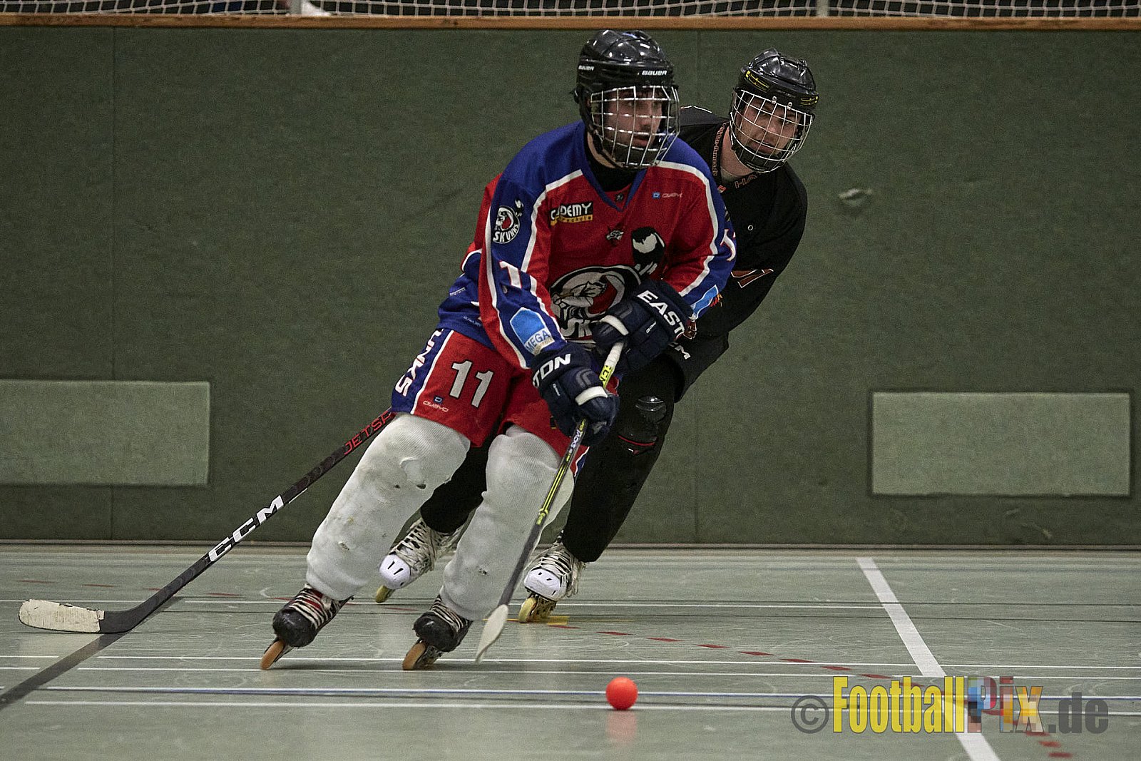 ISHD Inliner Hockey LLR Monheim Skunks I vs. Hilden Flames II am 14.05.2023 im Stadion Sporthalle Sandberg, Falkenstr., 40789 Monheim, Punkte Endstand 9 : 8. - IshdMonheimSkunksVsHildenFlames2