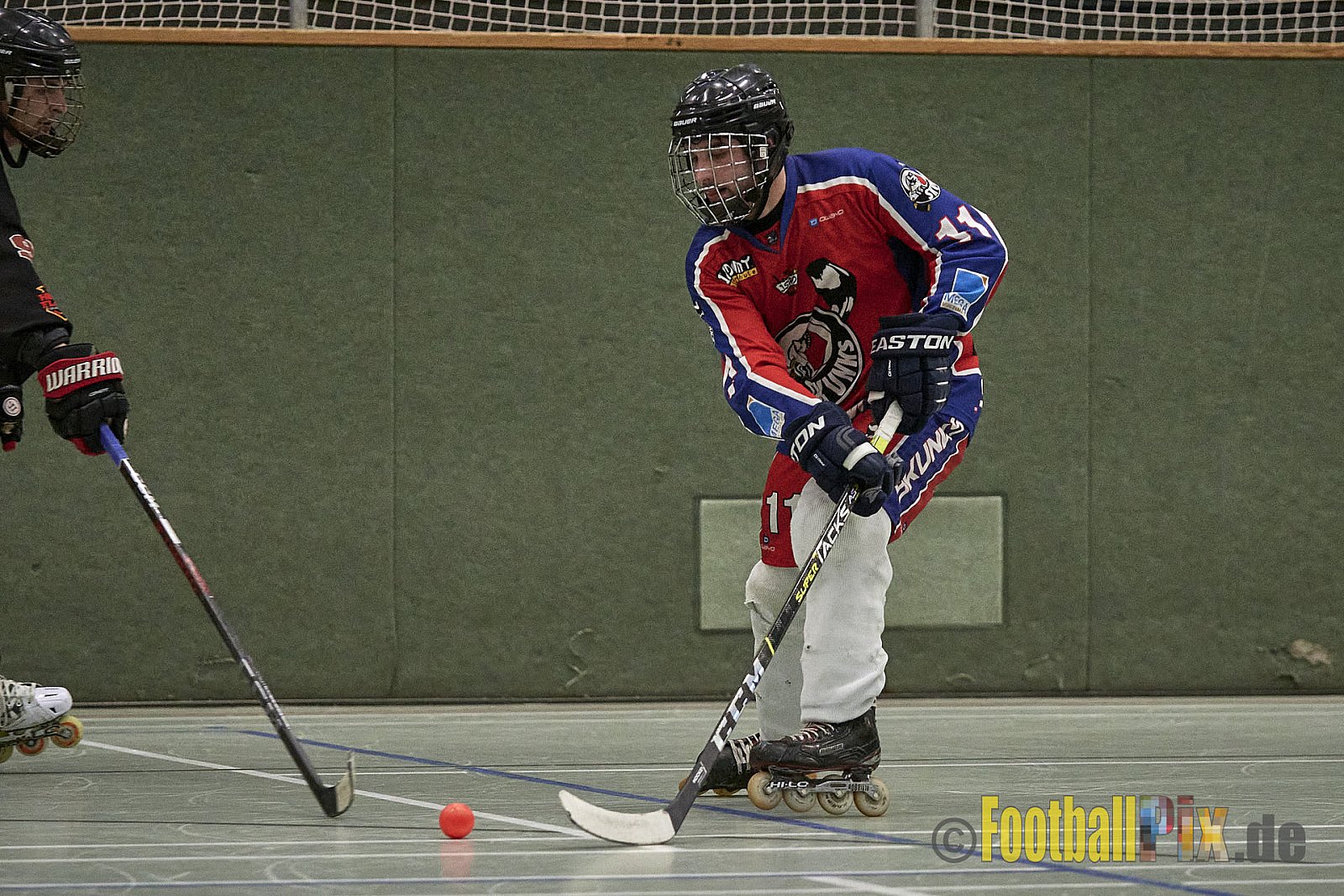 ISHD Inliner Hockey LLR Monheim Skunks I vs. Hilden Flames II am 14.05.2023 im Stadion Sporthalle Sandberg, Falkenstr., 40789 Monheim, Punkte Endstand 9 : 8. - IshdMonheimSkunksVsHildenFlames2