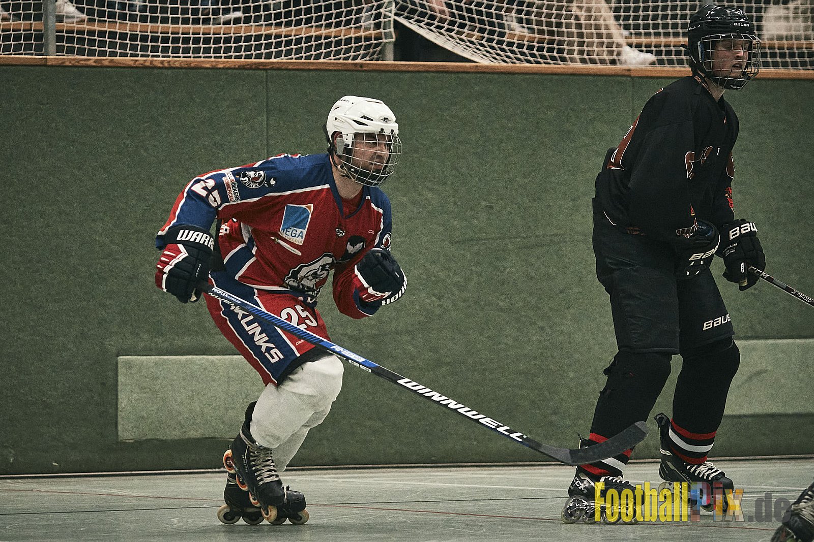 ISHD Inliner Hockey LLR Monheim Skunks I vs. Hilden Flames II am 14.05.2023 im Stadion Sporthalle Sandberg, Falkenstr., 40789 Monheim, Punkte Endstand 9 : 8. - IshdMonheimSkunksVsHildenFlames2