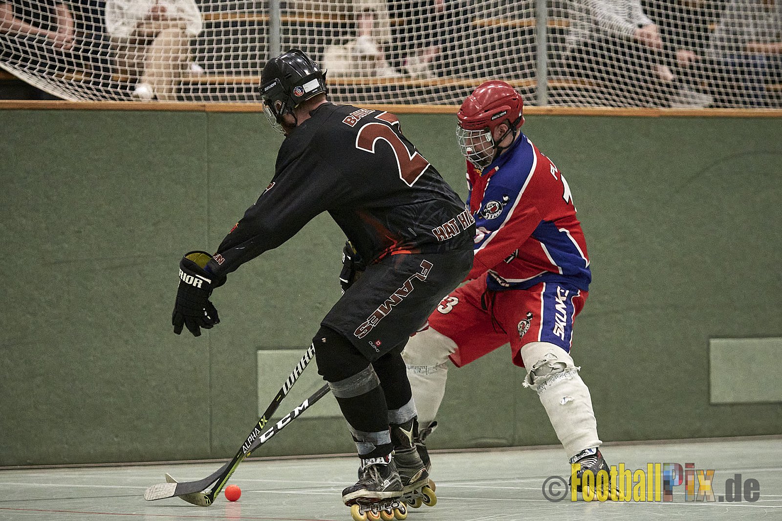 ISHD Inliner Hockey LLR Monheim Skunks I vs. Hilden Flames II am 14.05.2023 im Stadion Sporthalle Sandberg, Falkenstr., 40789 Monheim, Punkte Endstand 9 : 8. - IshdMonheimSkunksVsHildenFlames2