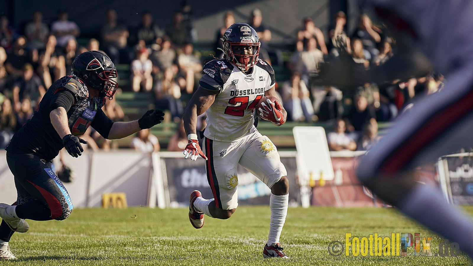 GFL2 Season 2023 Solingen Paladins vs. Düsseldorf Panther am 27.05.2023 im Stadion Jahnkampfbahn Solingen, Adolf-Clarenbach-Straße 36, 42719 Solingen. Punkte Endstand 20 : 21.
[Bildnummer: 2023-05-27_0501] - SolingenPaladinsVsDPanther