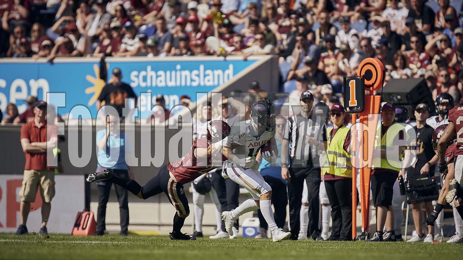 Die 1.Spielwoche der European League of Football (ELF) Season 2023 Rhein Fire vs. Frankfurt Galaxy  am 4.06.2023 im Stadion Schauinsland-Reisen-Arena, Margaretenstraße 5-7, 47055 Duisburg. Punkte Endstand 33 : 9. 
Bildnummer: 2023-06-04_0356 - ELF FrankfurtGalaxy@RheinFire