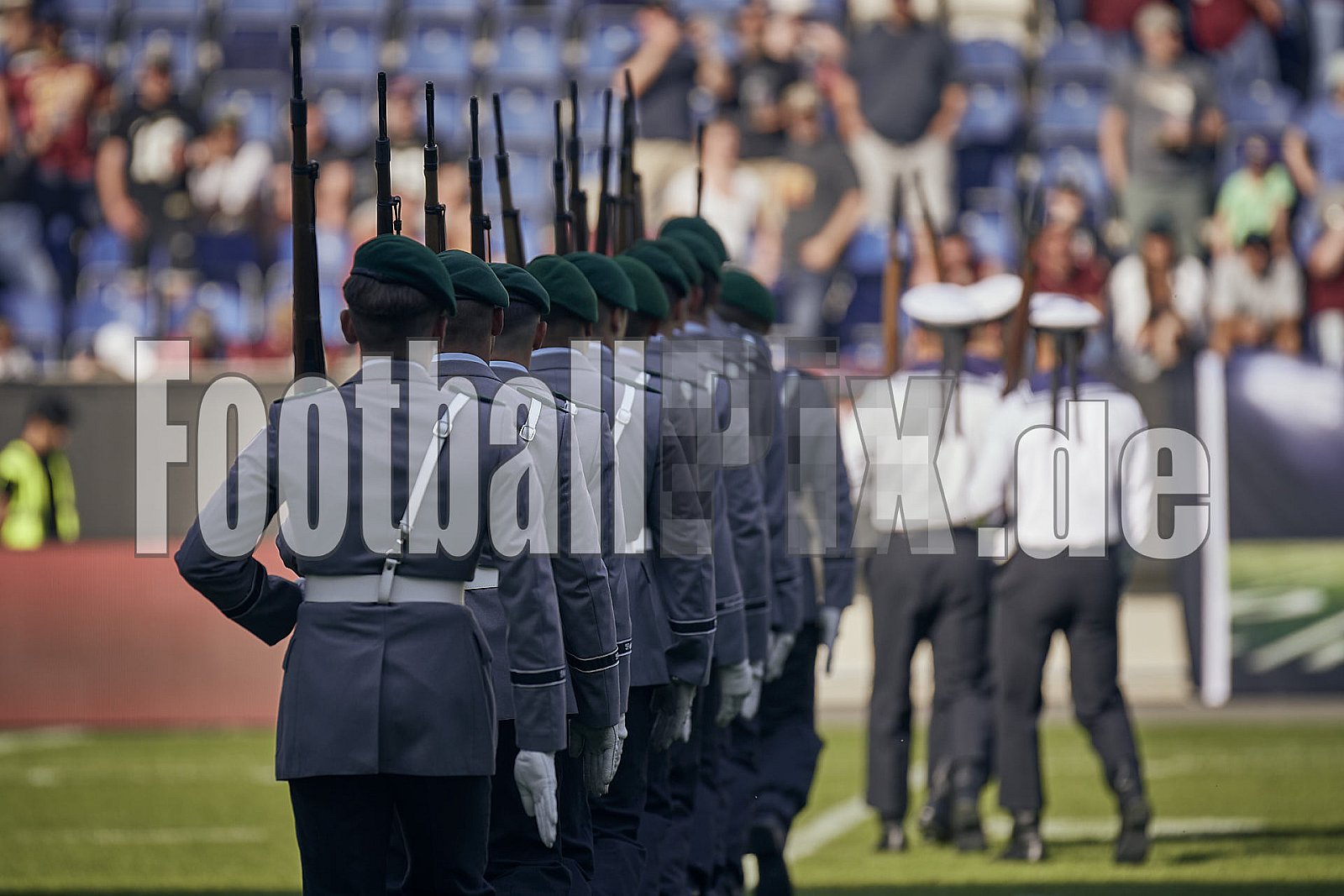Die 1.Spielwoche der European League of Football (ELF) Season 2023 Rhein Fire vs. Frankfurt Galaxy  am 4.06.2023 im Stadion Schauinsland-Reisen-Arena, Margaretenstraße 5-7, 47055 Duisburg. Punkte Endstand 33 : 9. 
Bildnummer: 2023-06-04_0504 - ELF FrankfurtGalaxy@RheinFire