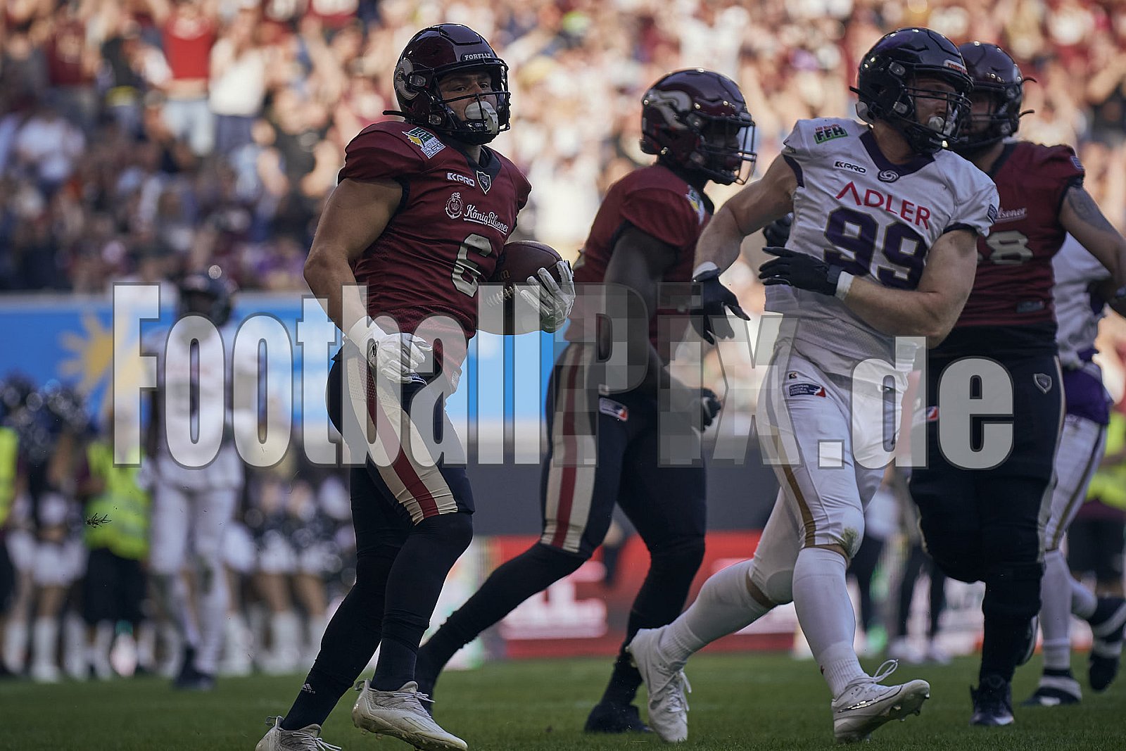 Die 1.Spielwoche der European League of Football (ELF) Season 2023 Rhein Fire vs. Frankfurt Galaxy  am 4.06.2023 im Stadion Schauinsland-Reisen-Arena, Margaretenstraße 5-7, 47055 Duisburg. Punkte Endstand 33 : 9. 
Bildnummer: 2023-06-04_0711 - ELF FrankfurtGalaxy@RheinFire