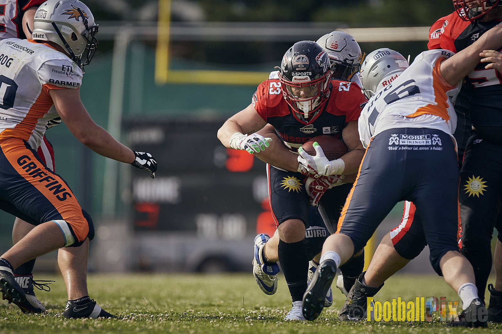 Spiel der GFL2 Season 2023 Düsseldorf Panther vs. Rostock Griffins am 17.06.2023 im Stadion VfL Benrath, Karl-Hohmann-Straße 70, 40597 Düsseldorf. Punkte Endstand 46 : 26. 
Bildnummer: 2023-06-17_0388 - DPantherVsRostockGriffins