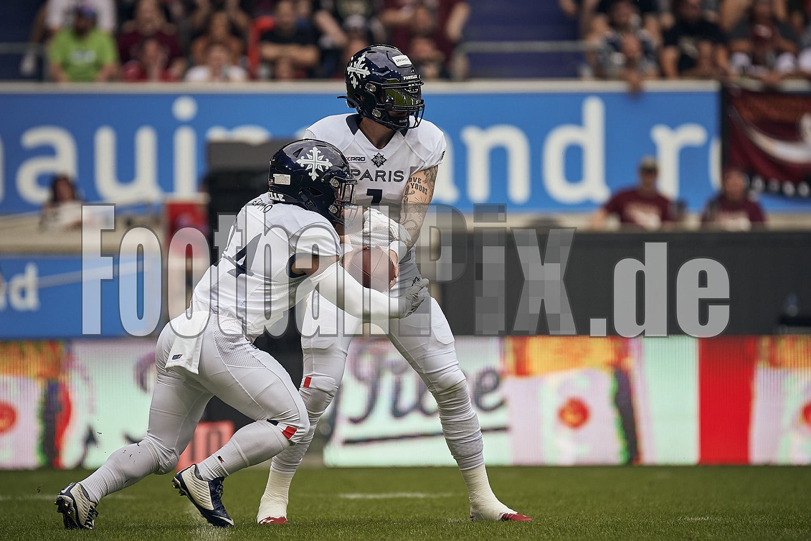 Die 3.Spielwoche der European League of Football (ELF) Season 2023 Rhein Fire vs. Paris Musketeers am 18.06.2023 im Stadion Schauinsland-Reisen-Arena, Margaretenstraße 5-7, 47055 Duisburg. Punkte Endstand 58 : 28. 
Bildnummer: 2023-06-18_0170 - ELF ParisMusketeers@RheinFire