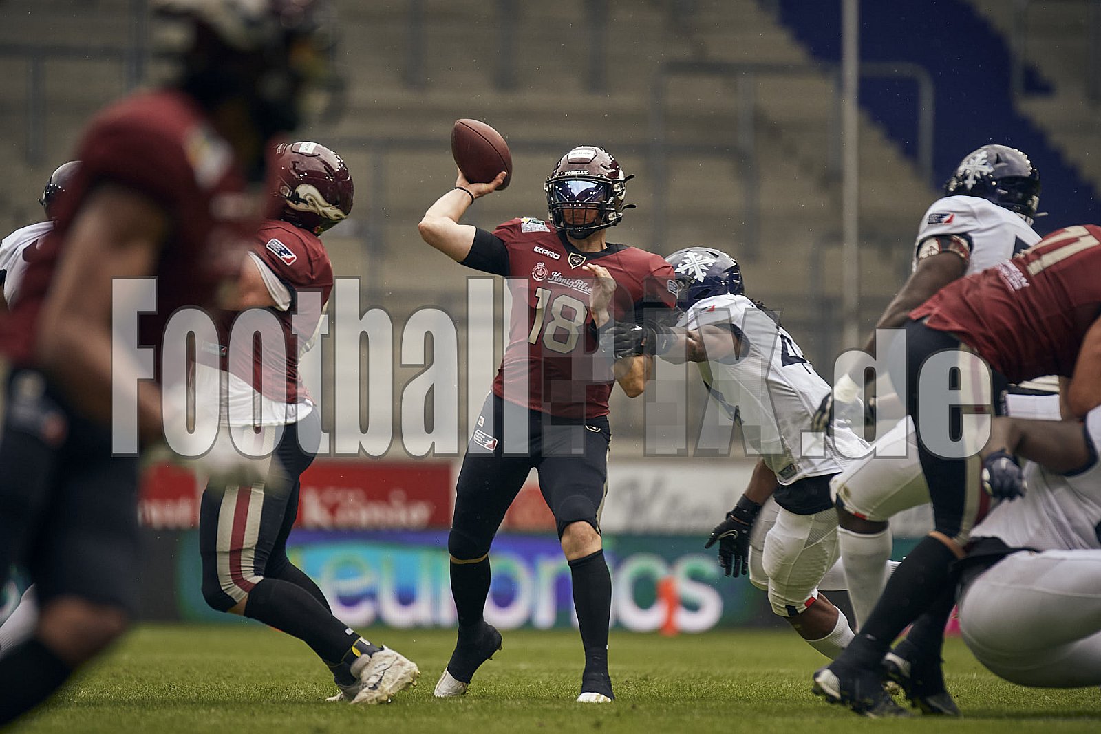 Die 3.Spielwoche der European League of Football (ELF) Season 2023 Rhein Fire vs. Paris Musketeers am 18.06.2023 im Stadion Schauinsland-Reisen-Arena, Margaretenstraße 5-7, 47055 Duisburg. Punkte Endstand 58 : 28. 
Bildnummer: 2023-06-18_0385 - ELF ParisMusketeers@RheinFire