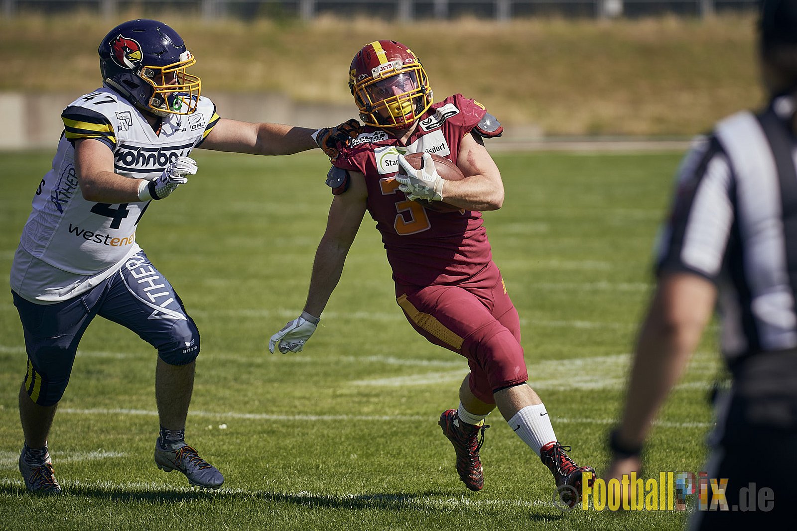 AFCV NRW Regionalliga Season 2023 Essen Assindia Cardinals vs. Troisdorf Jets am 25.06.2023 im Stadion Stadion am Hallo, Hallostraße 50, 45141 Essen. Punkte Endstand 20 : 35. 
Bildnummer: 2023-06-25_0447 - EssenAssindiaCardinalsVsTroisdorfJets