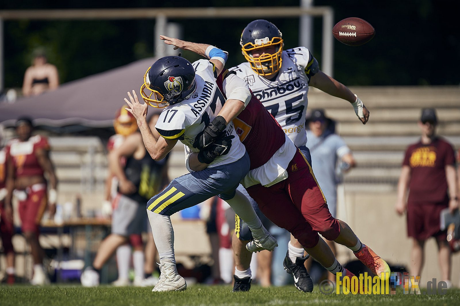 AFCV NRW Regionalliga Season 2023 Essen Assindia Cardinals vs. Troisdorf Jets am 25.06.2023 im Stadion Stadion am Hallo, Hallostraße 50, 45141 Essen. Punkte Endstand 20 : 35. 
Bildnummer: 2023-06-25_0613 - EssenAssindiaCardinalsVsTroisdorfJets
