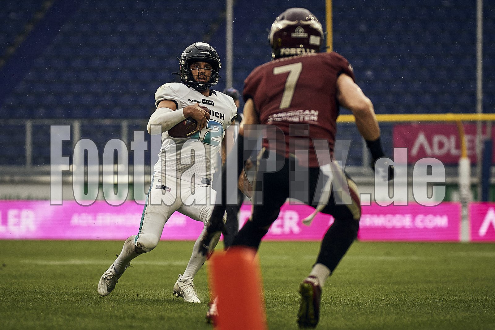 Die 6.Spielwoche der European League of Football (ELF) Season 2023 Rhein Fire vs. Munich Ravens am 09.07.2023 im Stadion Schauinsland-Reisen-Arena, Margaretenstraße 5-7, 47055 Duisburg. Punkte Endstand 39 : 25. 
Bildnummer: 2023-07-09_0658 - ELF MunichRavens@RheinFire