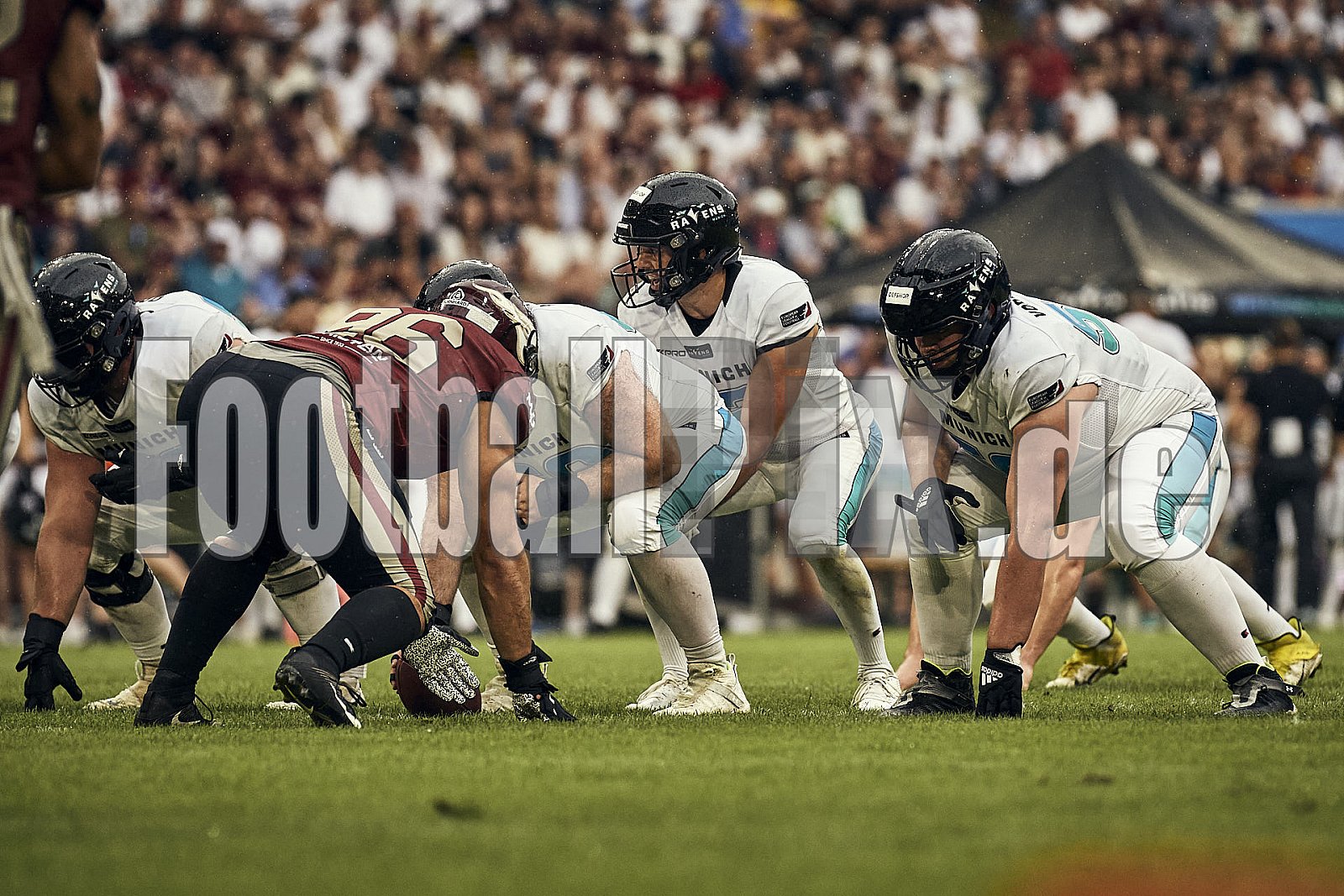 Die 6.Spielwoche der European League of Football (ELF) Season 2023 Rhein Fire vs. Munich Ravens am 09.07.2023 im Stadion Schauinsland-Reisen-Arena, Margaretenstraße 5-7, 47055 Duisburg. Punkte Endstand 39 : 25. 
Bildnummer: 2023-07-09_0663 - ELF MunichRavens@RheinFire