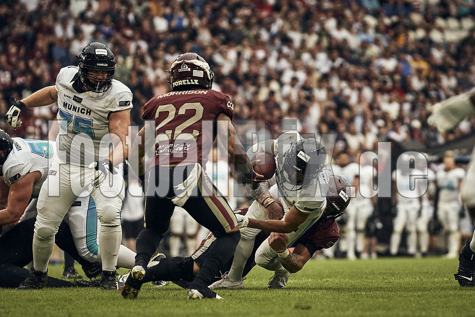 Die 6.Spielwoche der European League of Football (ELF) Season 2023 Rhein Fire vs. Munich Ravens am 09.07.2023 im Stadion Schauinsland-Reisen-Arena, Margaretenstraße 5-7, 47055 Duisburg. Punkte Endstand 39 : 25. 
Bildnummer: 2023-07-09_0686 - ELF MunichRavens@RheinFire