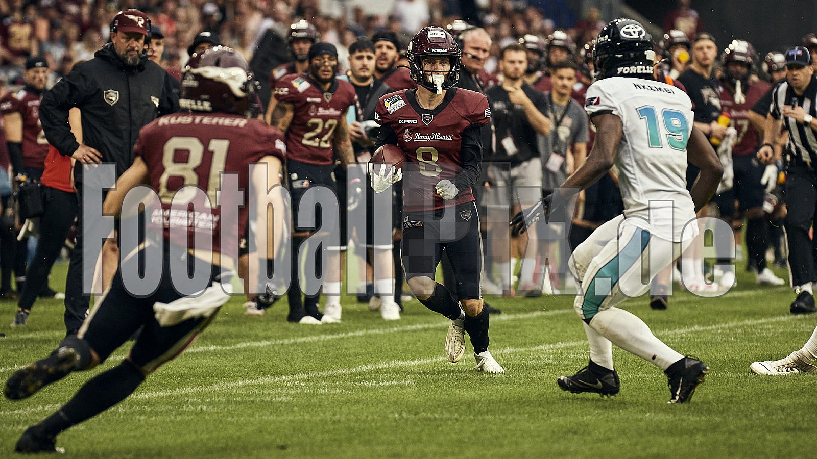 Die 6.Spielwoche der European League of Football (ELF) Season 2023 Rhein Fire vs. Munich Ravens am 09.07.2023 im Stadion Schauinsland-Reisen-Arena, Margaretenstraße 5-7, 47055 Duisburg. Punkte Endstand 39 : 25. 
Bildnummer: 2023-07-09_0713 - ELF MunichRavens@RheinFire