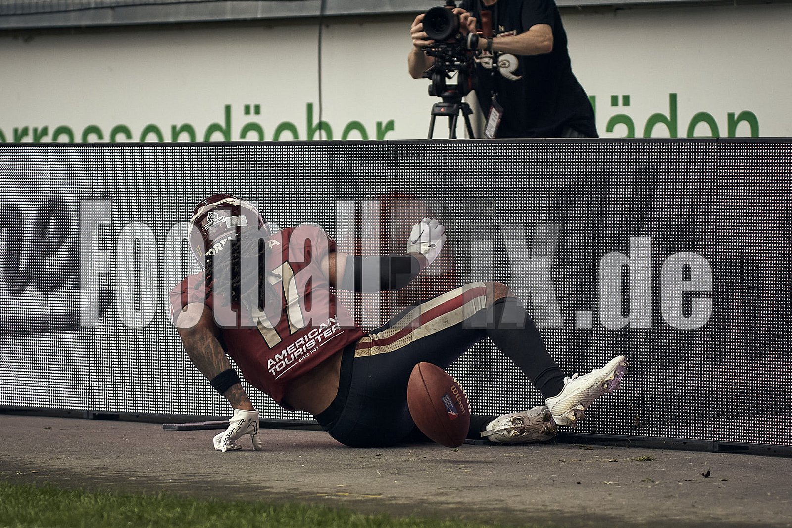 Die 6.Spielwoche der European League of Football (ELF) Season 2023 Rhein Fire vs. Munich Ravens am 09.07.2023 im Stadion Schauinsland-Reisen-Arena, Margaretenstraße 5-7, 47055 Duisburg. Punkte Endstand 39 : 25. 
Bildnummer: 2023-07-09_0797 - ELF MunichRavens@RheinFire
