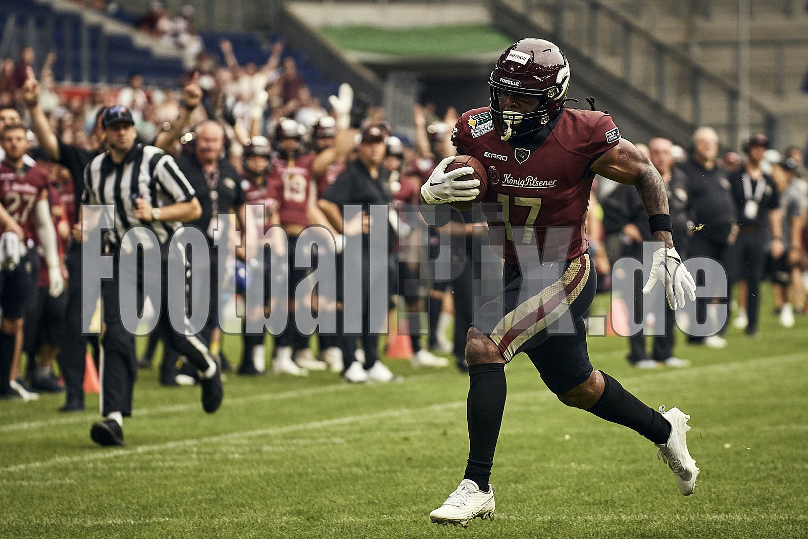 Die 6.Spielwoche der European League of Football (ELF) Season 2023 Rhein Fire vs. Munich Ravens am 09.07.2023 im Stadion Schauinsland-Reisen-Arena, Margaretenstraße 5-7, 47055 Duisburg. Punkte Endstand 39 : 25. 
Bildnummer: 2023-07-09_0918 - ELF MunichRavens@RheinFire