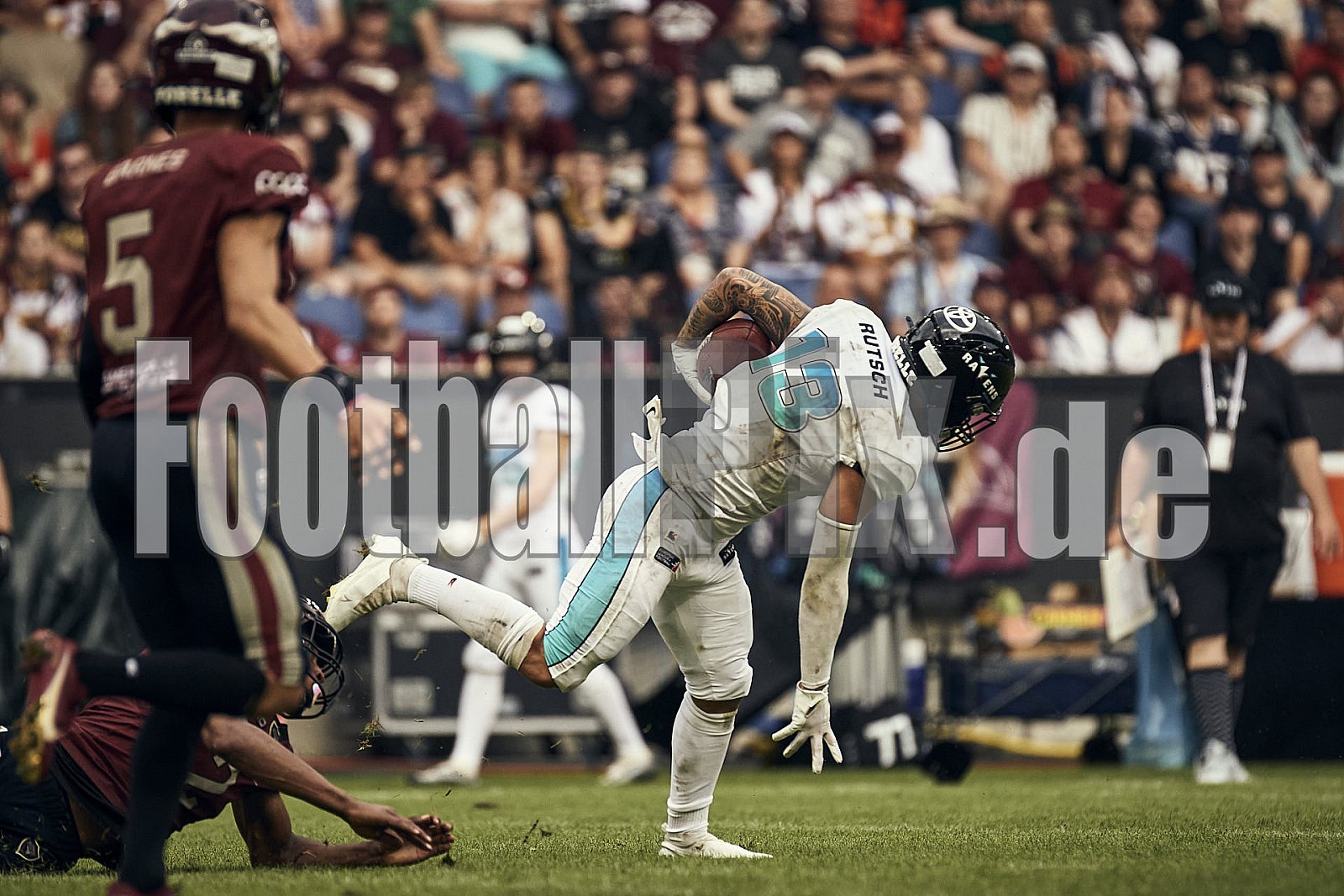 Die 6.Spielwoche der European League of Football (ELF) Season 2023 Rhein Fire vs. Munich Ravens am 09.07.2023 im Stadion Schauinsland-Reisen-Arena, Margaretenstraße 5-7, 47055 Duisburg. Punkte Endstand 39 : 25. 
Bildnummer: 2023-07-09_1047 - ELF MunichRavens@RheinFire