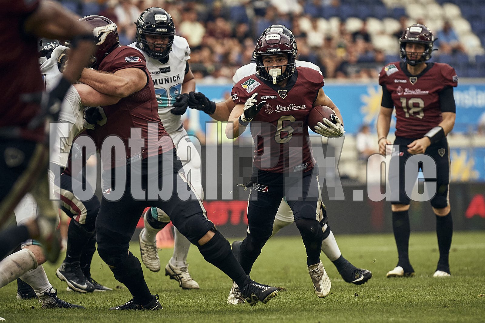 Die 6.Spielwoche der European League of Football (ELF) Season 2023 Rhein Fire vs. Munich Ravens am 09.07.2023 im Stadion Schauinsland-Reisen-Arena, Margaretenstraße 5-7, 47055 Duisburg. Punkte Endstand 39 : 25. 
Bildnummer: 2023-07-09_1069 - ELF MunichRavens@RheinFire