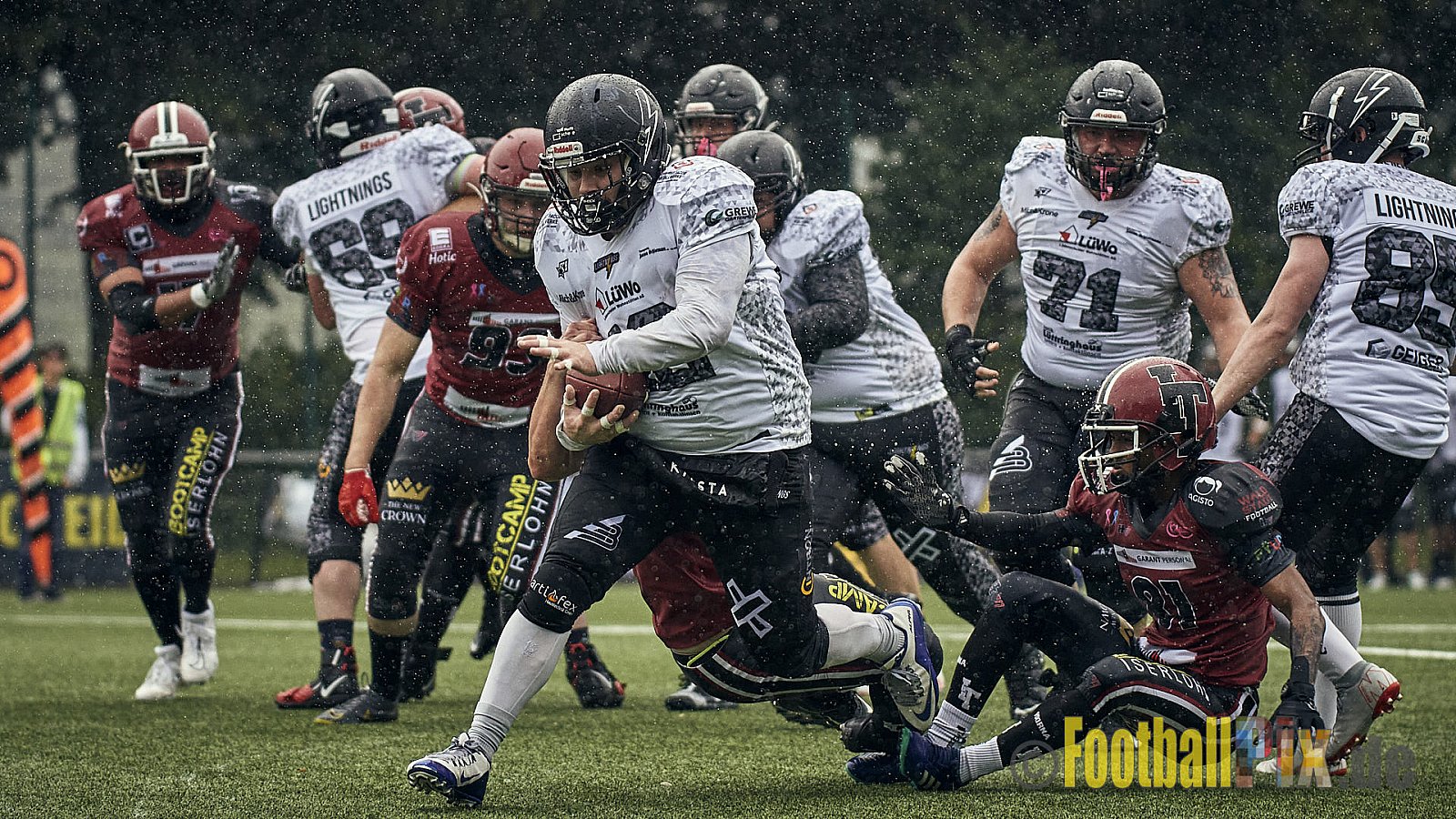 AFCV Landesliga NRW Season 2023 Iserlohn Titans vs. Lüdenscheid Lightnings am 5.08.2023 im Stadion inceptum-Stadion am Seilersee, Seeuferstraße 26, 58636 Iserlohn. Punkte Endstand 18 : 28. 
Bildnummer: 2023-08-05_0306 - IserlohnTitansVsLuedenscheidLightnings