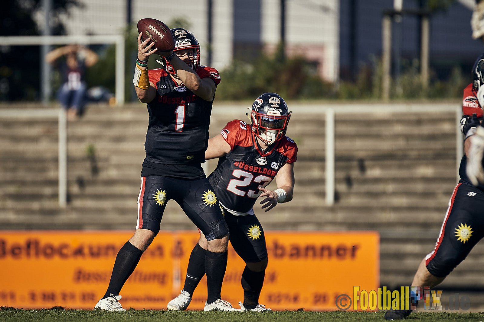 Ligaspiel der GFL2 Season 2023 Düsseldorf Panther vs. Oldenburg Knights am 12.08.2023 im Stadion VfL Benrath, Karl-Hohmann-Straße 70, 40597 Düsseldorf. Punkte Endstand 6 : 8.
Bildnummer: 2023-08-12_0176 - DPantherVsOldenburgKnights