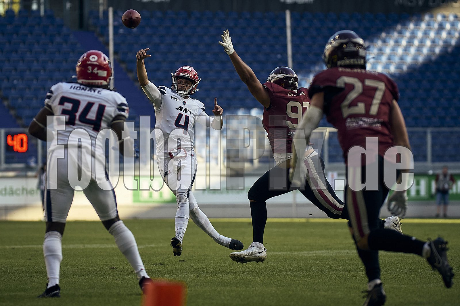 Die 11.Spielwoche der European League of Football (ELF) Season 2023 Rhein Fire vs. Hamburg Sea Devils am 13.08.2023 im Stadion Schauinsland-Reisen-Arena, Margaretenstraße 5-7, 47055 Duisburg. Punkte Endstand 40 : 9. 
Bildnummer: 2023-08-13_0814 - Elf HamburgSeaDevils@RheinFire