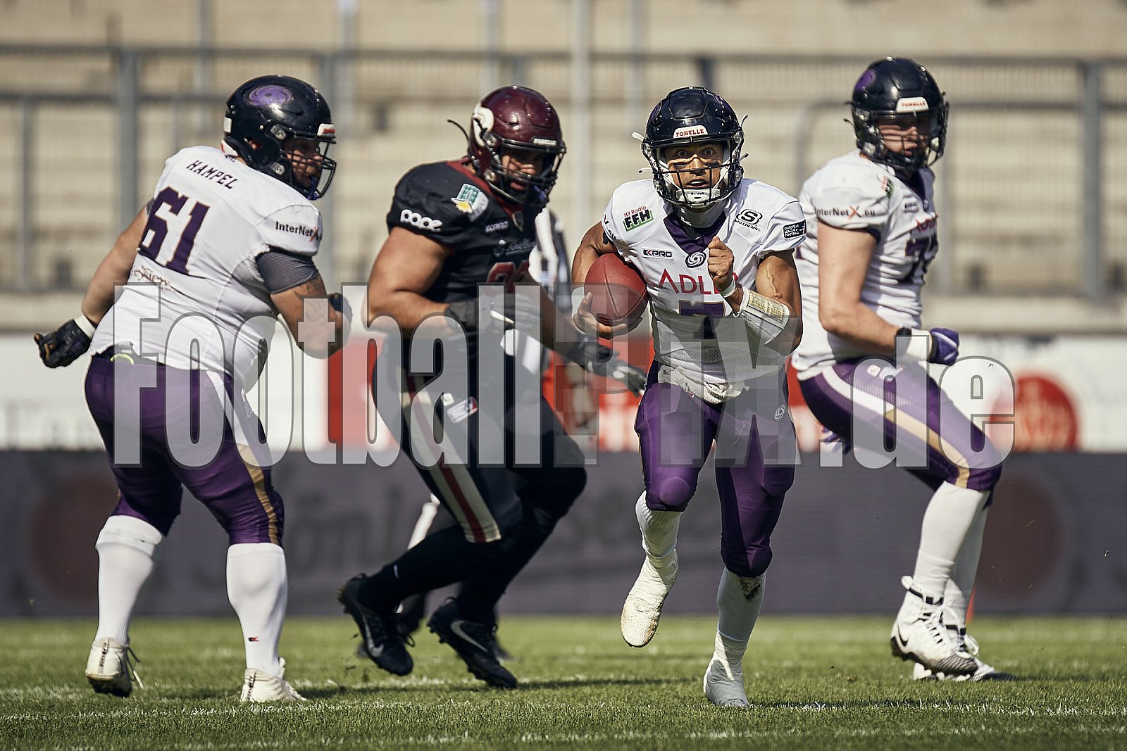 Das Halbfinale der European League of Football (ELF) Season 2023 Rhein Fire vs. Frankfurt Galaxy am 17.09.2023 im Stadion Schauinsland-Reisen-Arena, Margaretenstraße 5-7, 47055 Duisburg. Punkte Endstand 42 : 23. 
Bildnummer: 2023-09-17_0479 - FrankfurtGalaxy@RheinFire