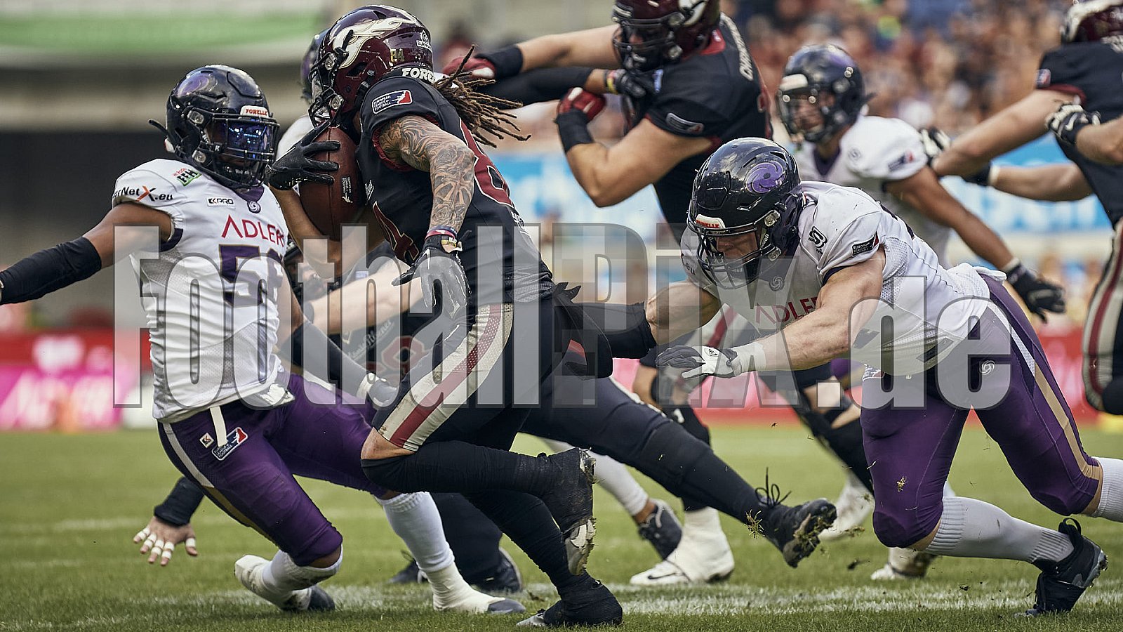 Das Halbfinale der European League of Football (ELF) Season 2023 Rhein Fire vs. Frankfurt Galaxy am 17.09.2023 im Stadion Schauinsland-Reisen-Arena, Margaretenstraße 5-7, 47055 Duisburg. Punkte Endstand 42 : 23. 
Bildnummer: 2023-09-17_0511 - FrankfurtGalaxy@RheinFire